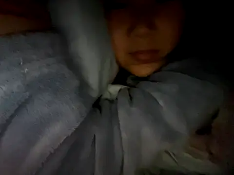 xena0501 online show from 11-01-25, 06:46