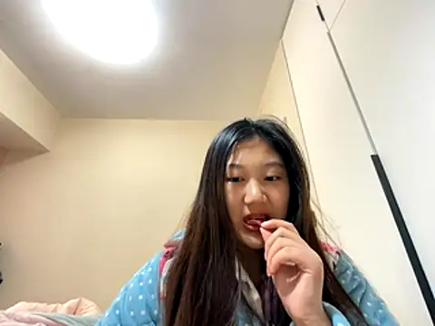 xena0501 online show from 11-28-25, 06:46