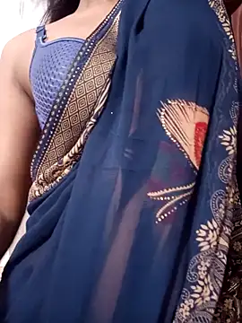 Snapshot of Black_Moon15 chatting on 10-24-25, 09:58 Black Moon15 online show from 10-24-25, 09:58