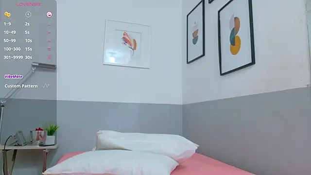 cutepetitee online show from 09-20-25, 07:41