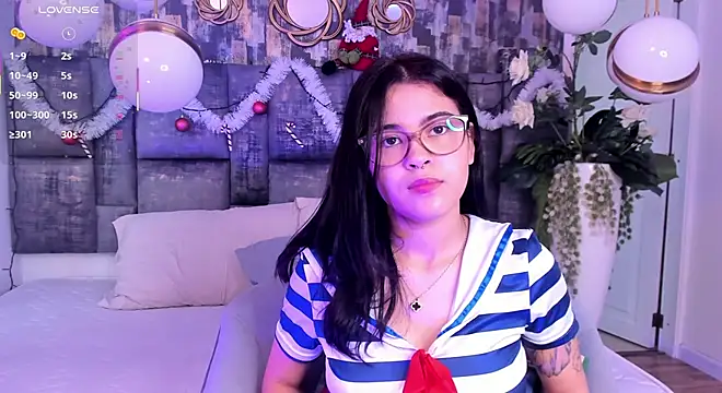 MaiaaCandy online show from 12-17-25, 03:17