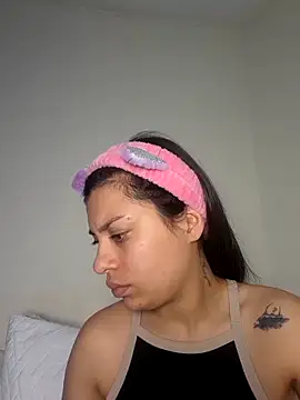 AmaiaSalvatore online show from 09-14-25, 08:09