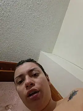 AmaiaSalvatore online show from 03-15-26, 08:38