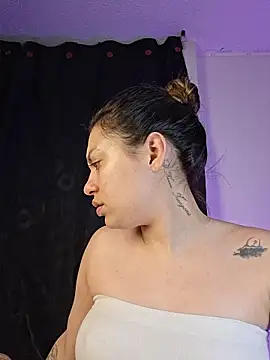 AmaiaSalvatore online show from 02-21-26, 10:56