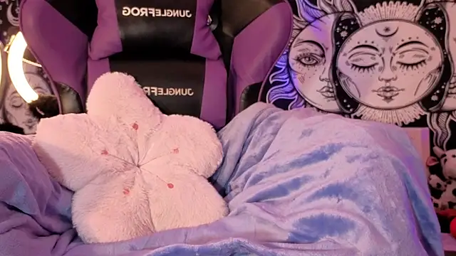 Gaia Gatex online show from 04-18-26, 02:52