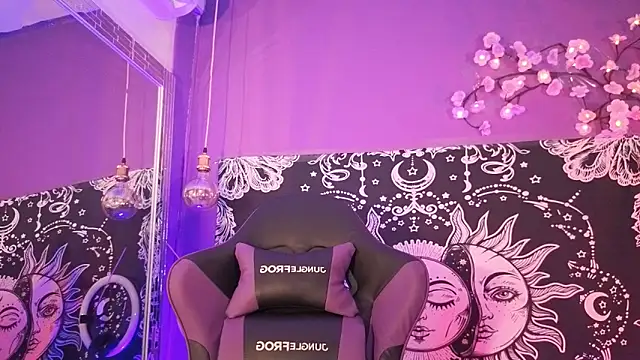 Snapshot of Gaia_Gatex chatting on 02-25-26, 12:49 Gaia Gatex online show from 02-25-26, 12:49