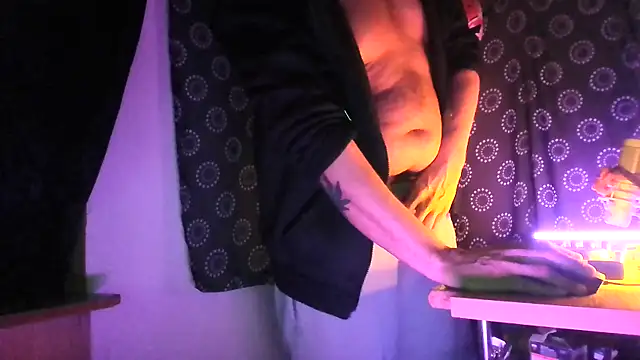 DjDiCKmannOnE online show from 01-10-26, 02:51