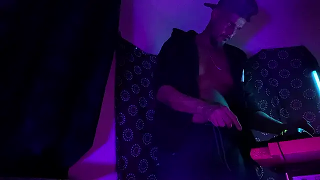 DjDiCKmannOnE online show from 02-13-26, 11:05