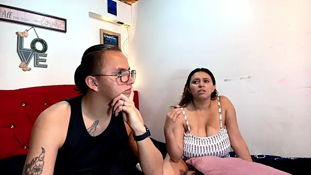 Husbands Horny online show from 09-19-25, 12:31