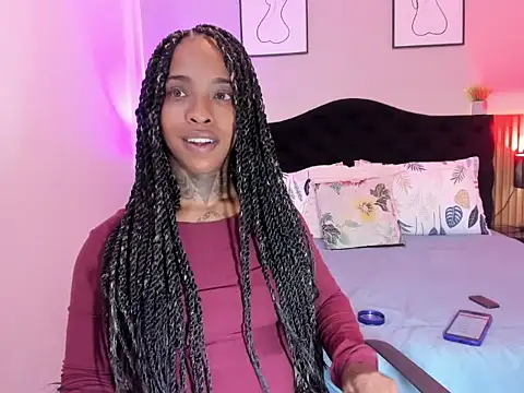 Pauline Fox online show from 03-27-26, 02:20