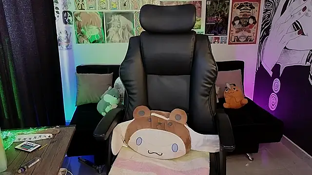 Snapshot of Yuhwan_ chatting on 02-25-26, 08:41 Yuhwan online show from 02-25-26, 08:41