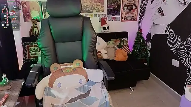 Yuhwan  online show from 12-17-25, 05:51