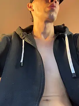 santiago cutex online show from 04-15-26, 02:32