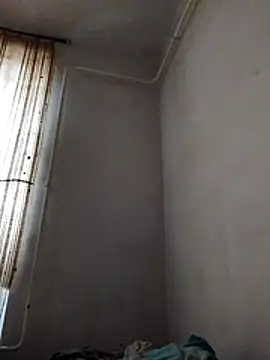 Snapshot of Themaskedgirl21 chatting on 12-19-25, 12:51 Themaskedgirl21 online show from 12-19-25, 12:51