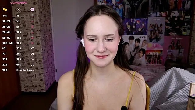 LucyRose3 online show from 11-07-25, 04:55