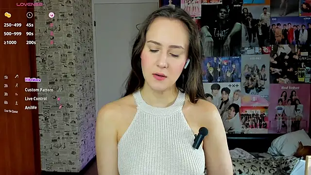 LucyRose3 online show from 09-20-25, 04:50
