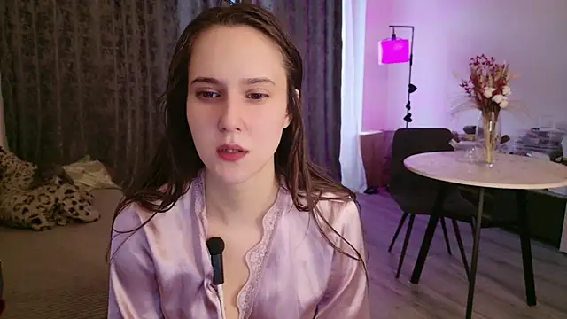 LucyRose3 online show from 04-03-26, 02:12