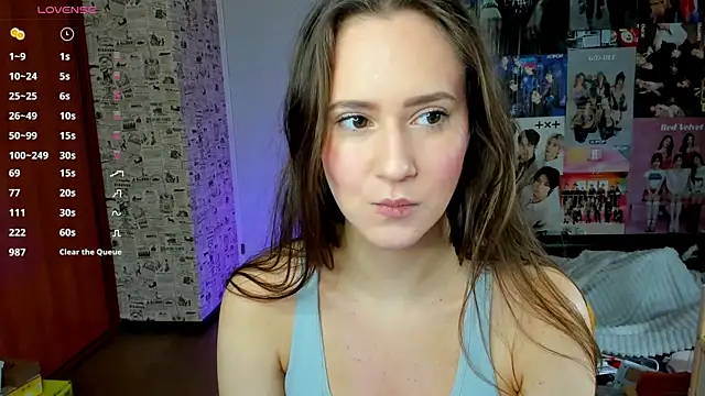 LucyRose3 online show from 09-26-25, 04:52