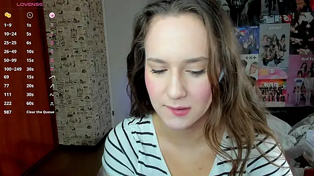 LucyRose3 online show from 10-22-25, 04:45