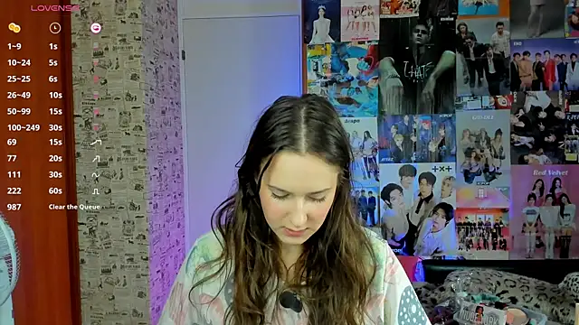 LucyRose3 online show from 09-12-25, 06:24