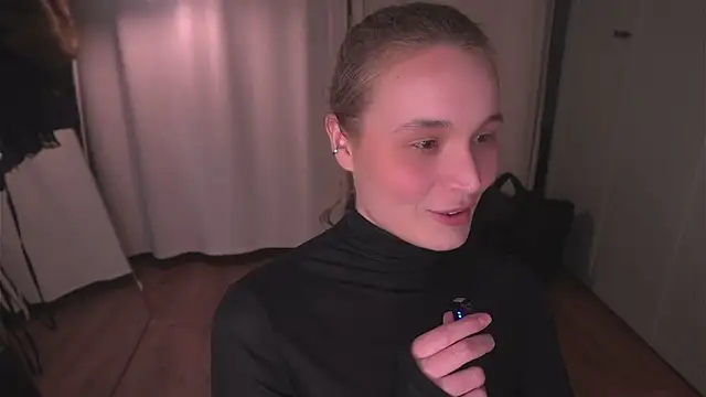 lisa schiele online show from 03-19-26, 08:09