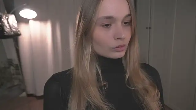 Snapshot of lisa_schiele chatting on 01-11-26, 08:05 lisa schiele online show from 01-11-26, 08:05