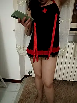 alicepavia22 online show from 02-07-26, 09:45