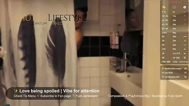 SwingWingWomanSweden online show from 04-17-26, 08:44