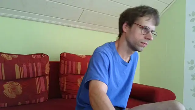 Snapshot of vers92_seb chatting on 07-13-26, 06:07 vers92 seb online show from 07-13-26, 06:07