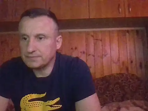 Maksymilian1 online show from 03-18-26, 05:25