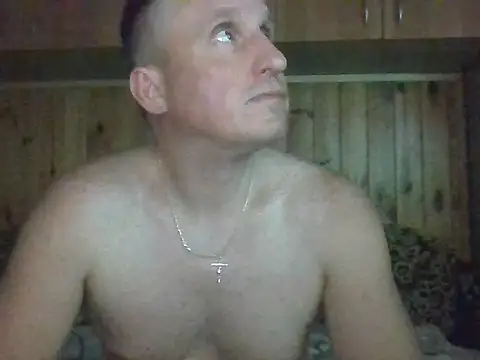 Snapshot of Maksymilian1 chatting on 06-21-26, 01:22 Maksymilian1 online show from 06-21-26, 01:22