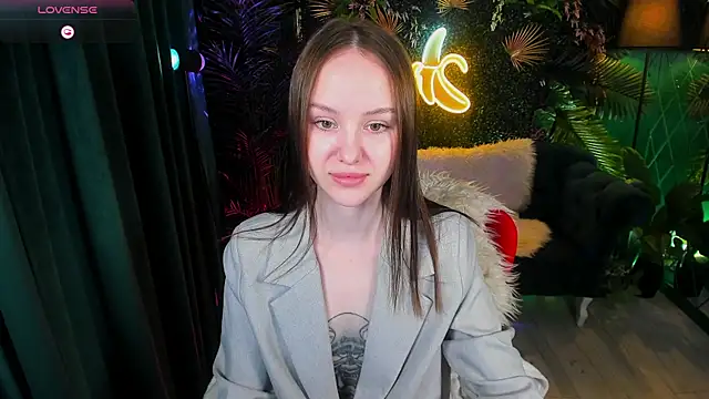 MarySparkle online show from 05-03-26, 04:28