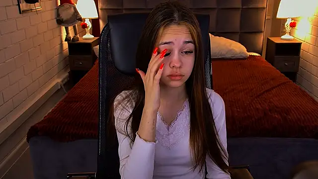 UliaNeer online show from 02-03-26, 05:05