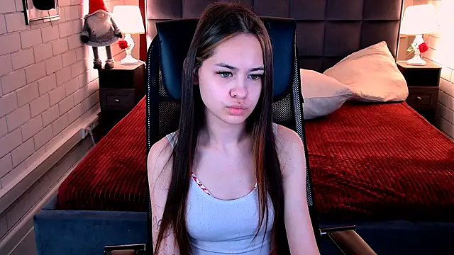 UliaNeer online show from 03-18-26, 05:10