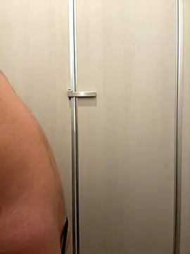 Snapshot of k_111_1 chatting on 12-01-25, 11:22 k 111 1 online show from 12-01-25, 11:22