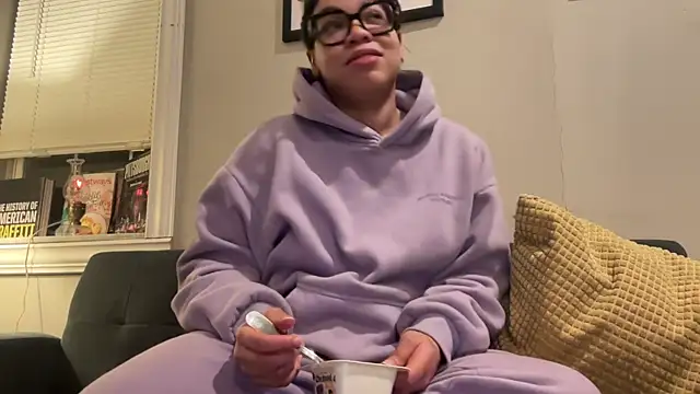 zahrabliss online show from 12-21-25, 03:19