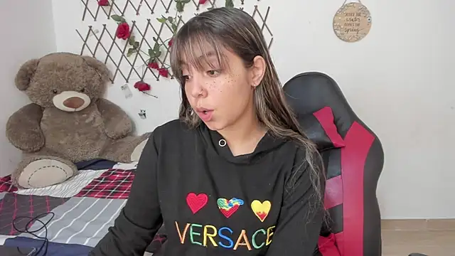 emma grays2 online show from 11-30-25, 06:03