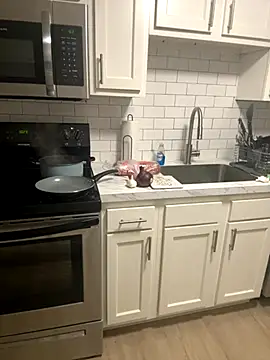 Juicystorm online show from 10-20-25, 02:24