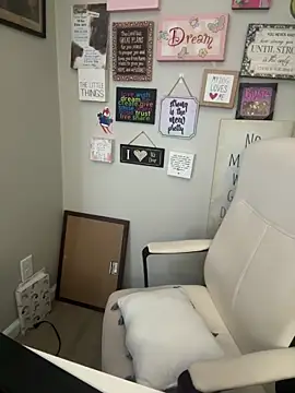 Juicystorm online show from 02-06-26, 03:52