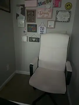 Juicystorm online show from 10-19-25, 02:09