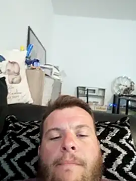 Snapshot of blueeyesss chatting on 07-20-26, 07:38 blueeyesss online show from 07-20-26, 07:38