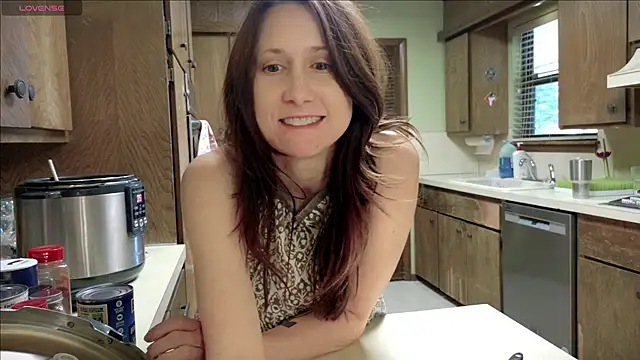 MommyGoddessL online show from 11-11-25, 03:40