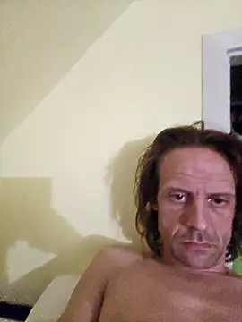 Snapshot of Danny19867 chatting on 09-20-25, 02:38 Danny19867 online show from 09-20-25, 02:38