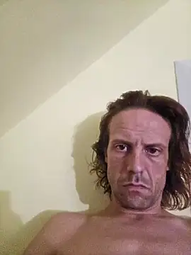Snapshot of Danny19867 chatting on 09-29-25, 03:13 Danny19867 online show from 09-29-25, 03:13