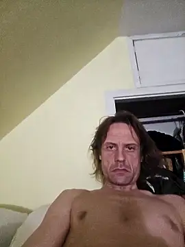 Snapshot of Danny19867 chatting on 10-21-25, 02:44 Danny19867 online show from 10-21-25, 02:44