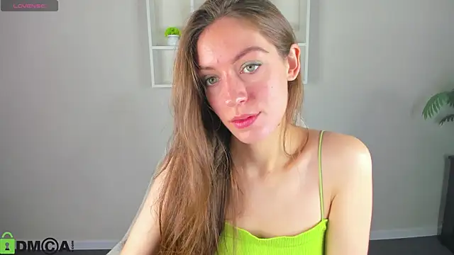 Agnes Wells online show from 09-13-25, 01:16