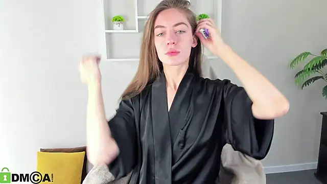 Agnes Wells online show from 09-27-25, 12:06