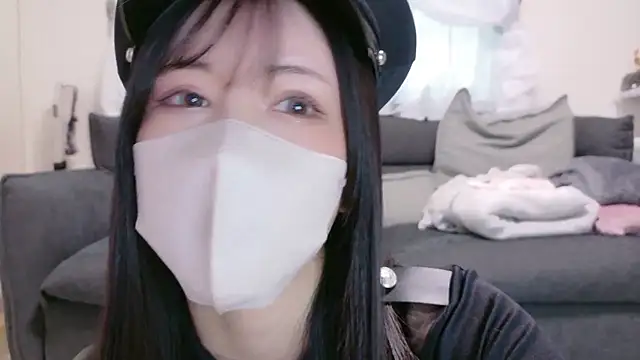 moemilk online show from 03-28-26, 12:33