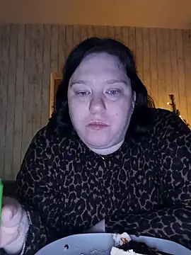 Feuchtekitty92xh online show from 12-19-25, 07:22