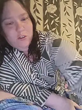 Snapshot of Feuchtekitty92@xh chatting on 10-11-25, 07:26 Feuchtekitty92xh online show from 10-11-25, 07:26